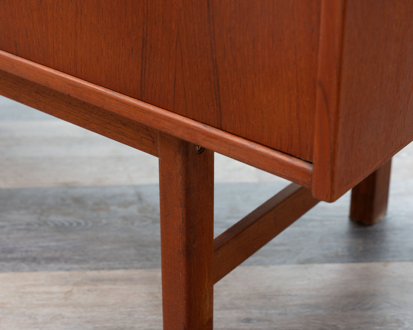 60er-Jahre-Sideboard in Teakholz. Hersteller Ulferts, Tibro Sweden, restauriert