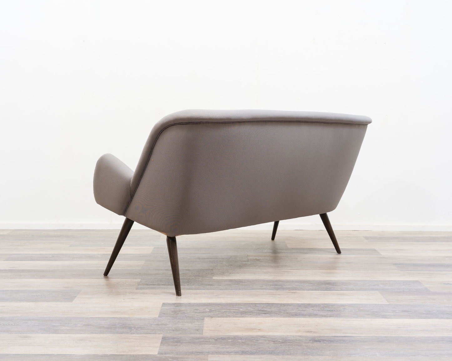 2.5-seater cocktail sofa, 1950s. Professionally restored