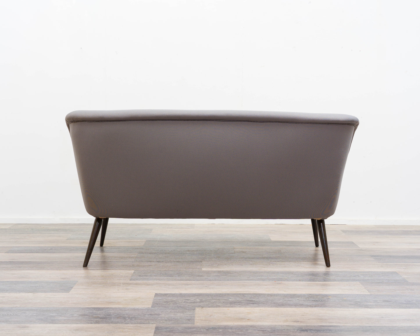 2.5-seater cocktail sofa, 1950s. Professionally restored