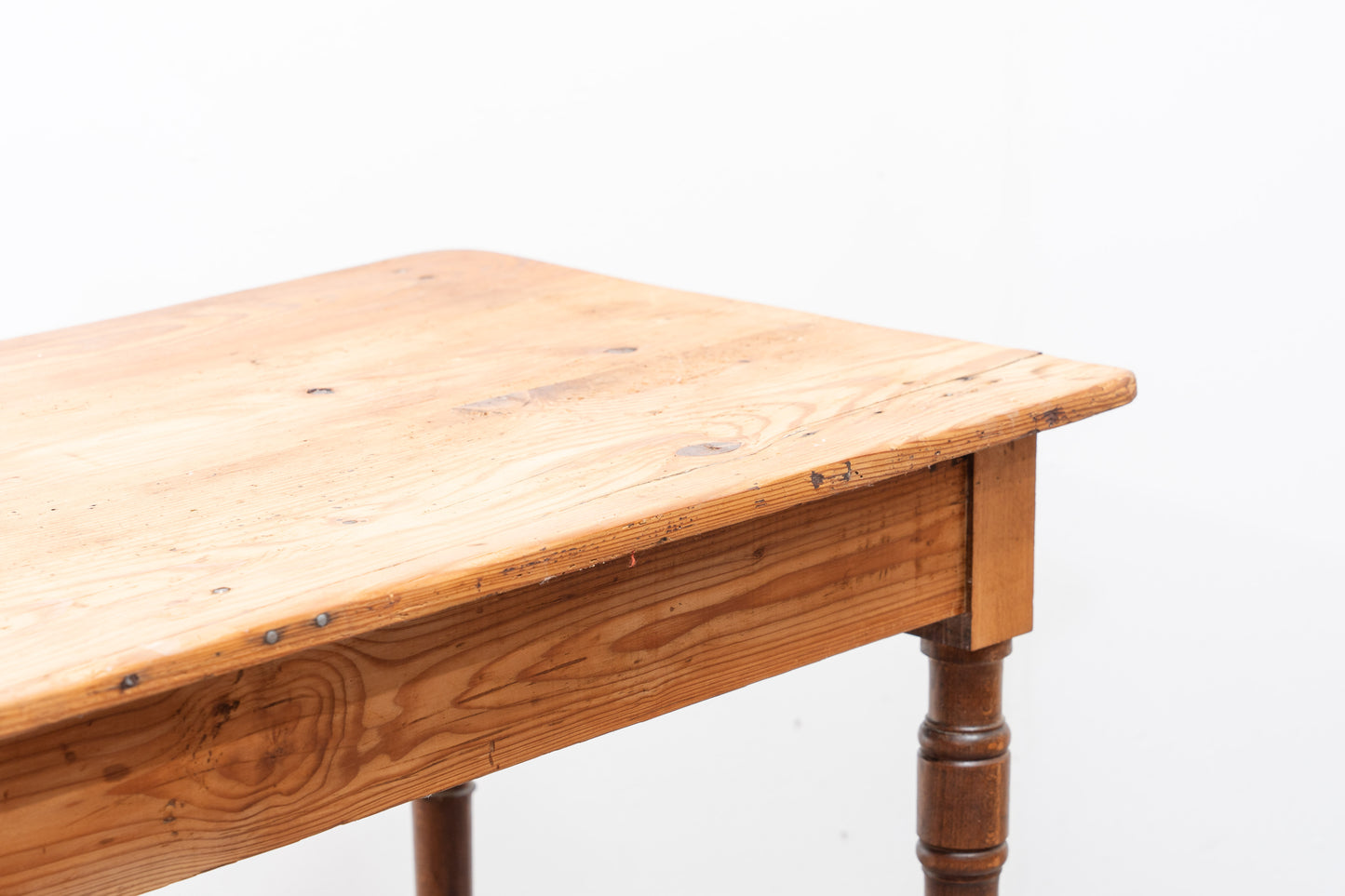 Très grande table de bistro,années 1930.