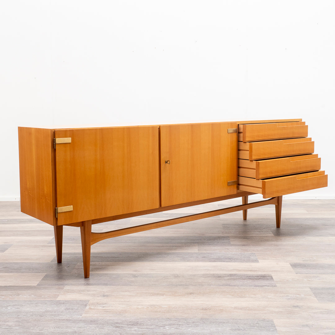 60er Jahre Sideboard in Esche, Restauriert