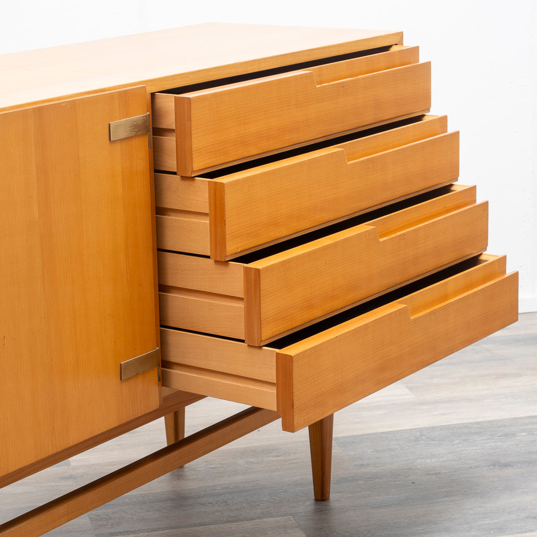 60er Jahre Sideboard in Esche, Restauriert