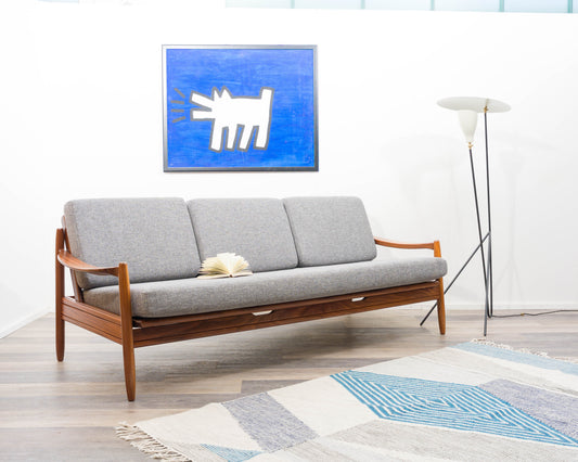 60er Jahre Daybed/Sofa in Teakholz, Neu Bezogen.