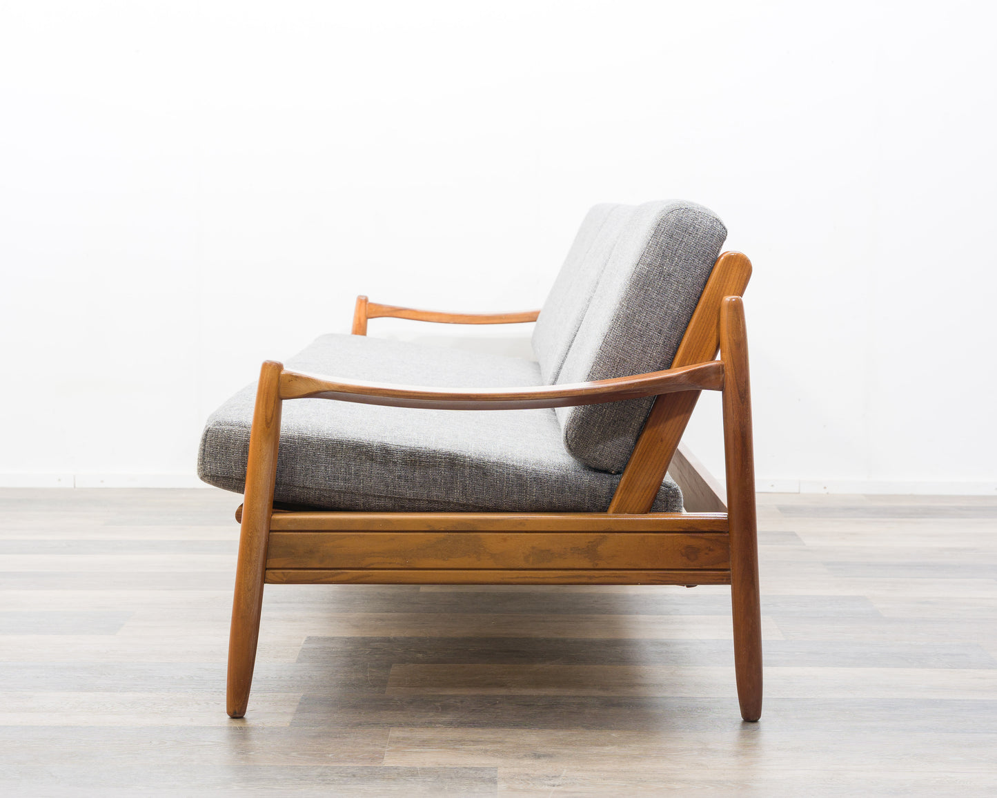 60s daybed/sofa in teak, newly upholstered.
