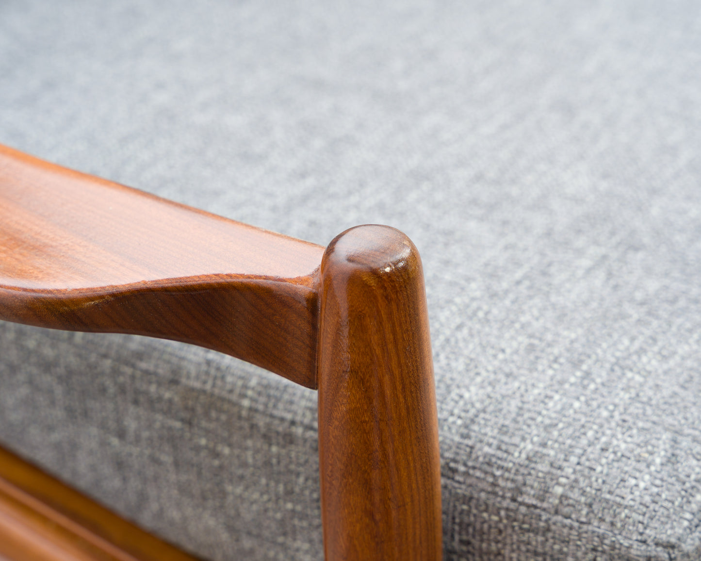 60s daybed/sofa in teak, newly upholstered.