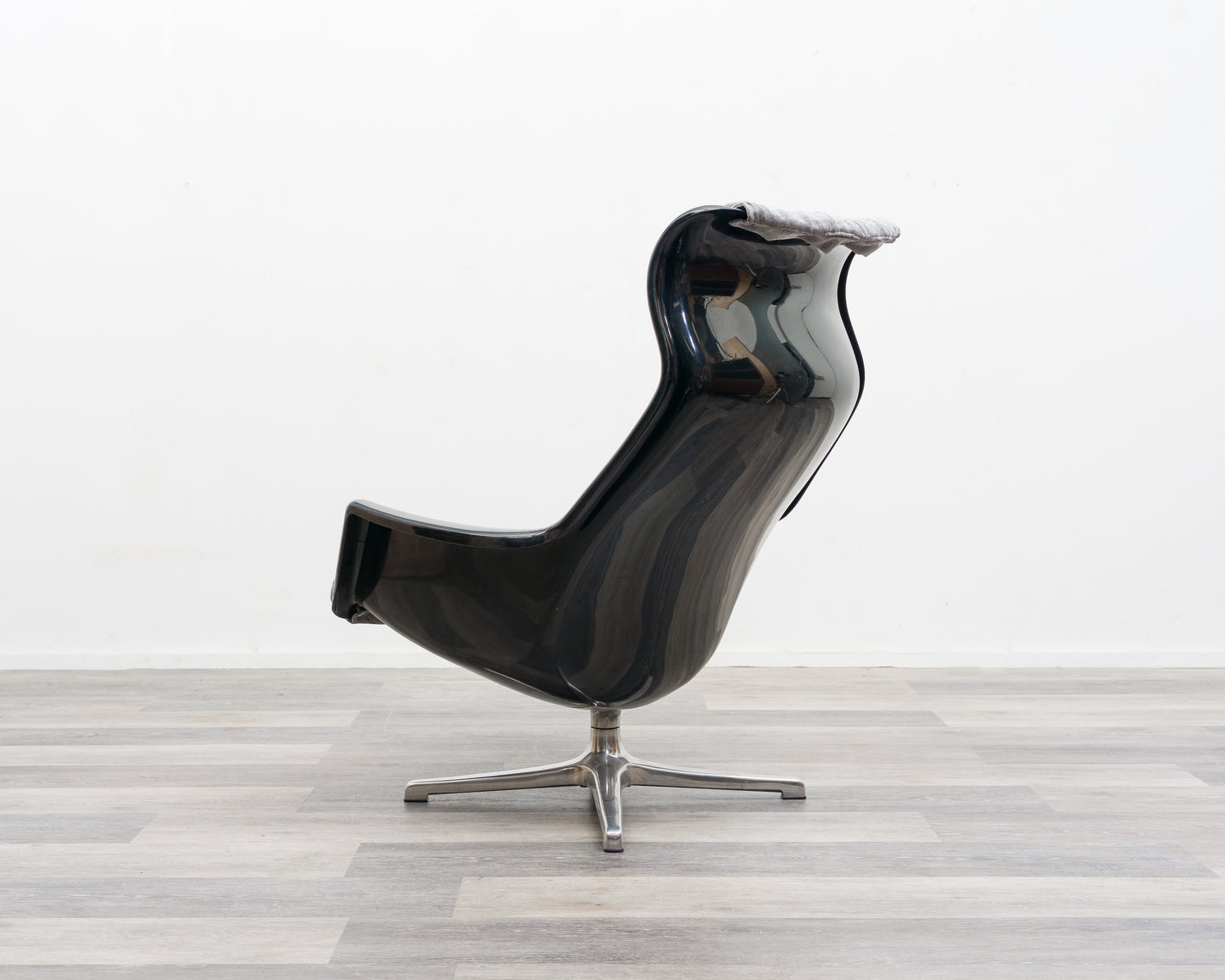 Space-Age-Sessel, Lounge-Sessel. Design: Alf Svenson & Yngvar Sandström für Dux Sweden
