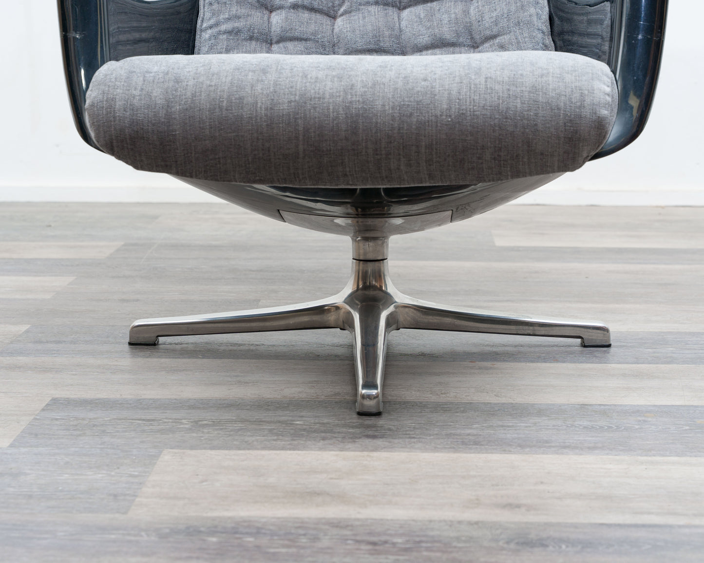Space-Age-Sessel, Lounge-Sessel. Design: Alf Svenson & Yngvar Sandström für Dux Sweden