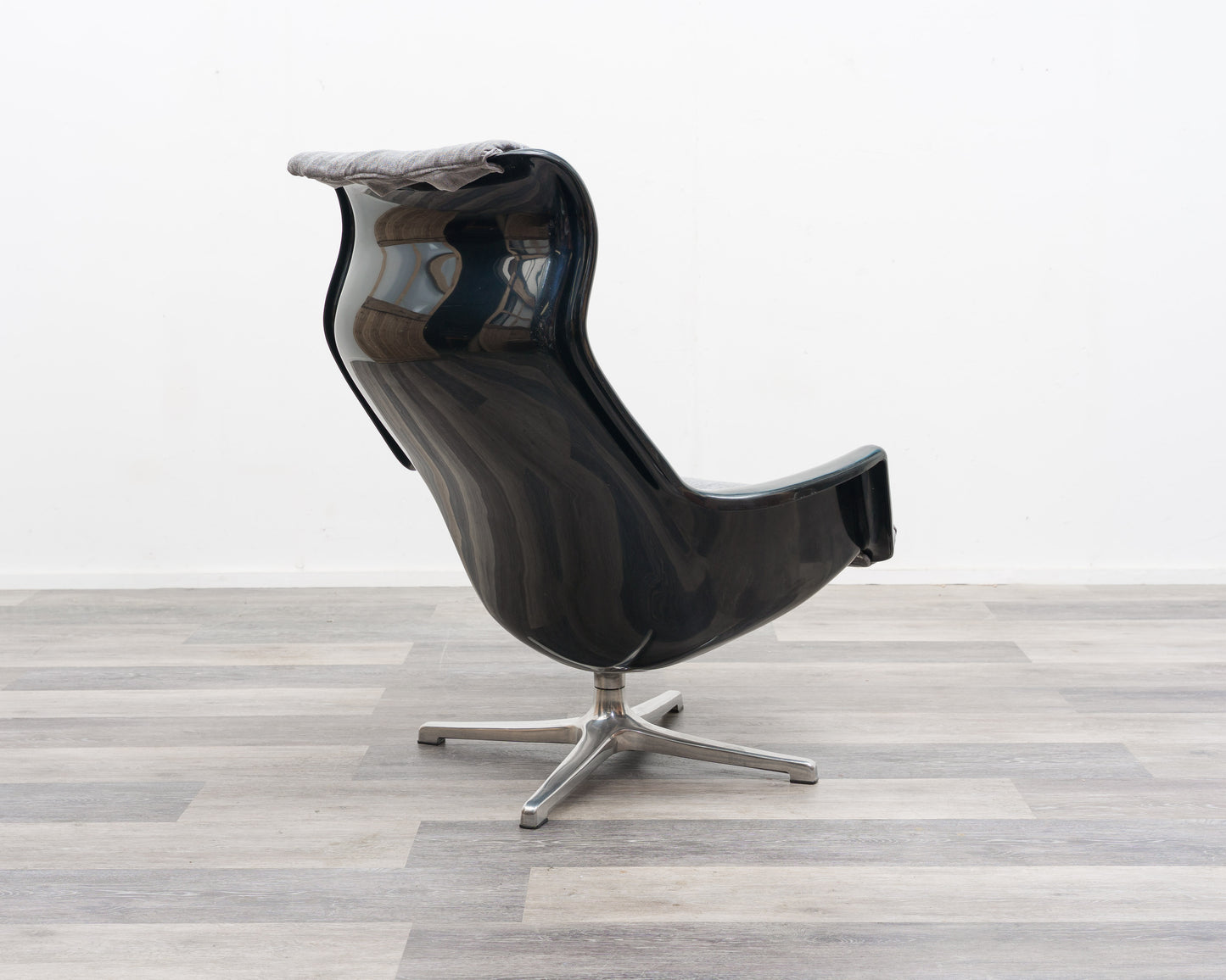 Space-Age-Sessel, Lounge-Sessel. Design: Alf Svenson & Yngvar Sandström für Dux Sweden