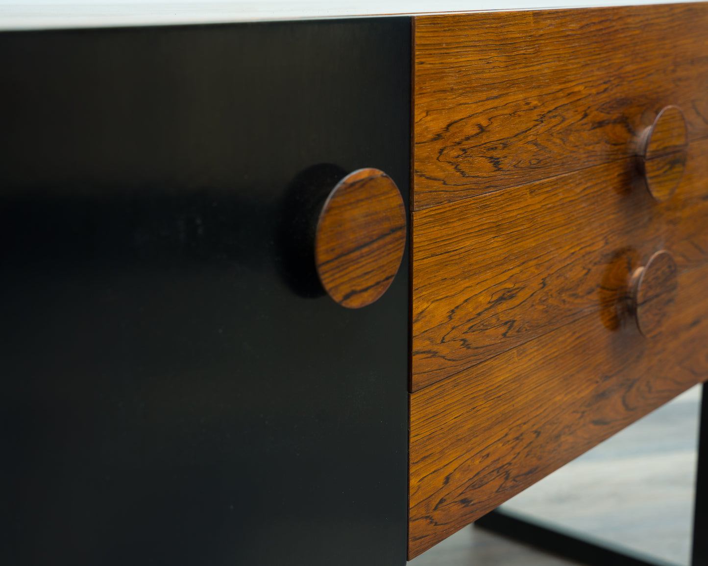 70s xs sideboard in rosewood, restored.