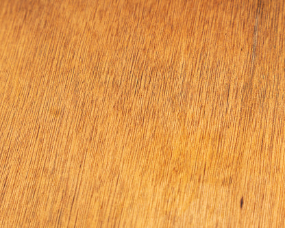 Petite commode Art déco élégante en chêne massif