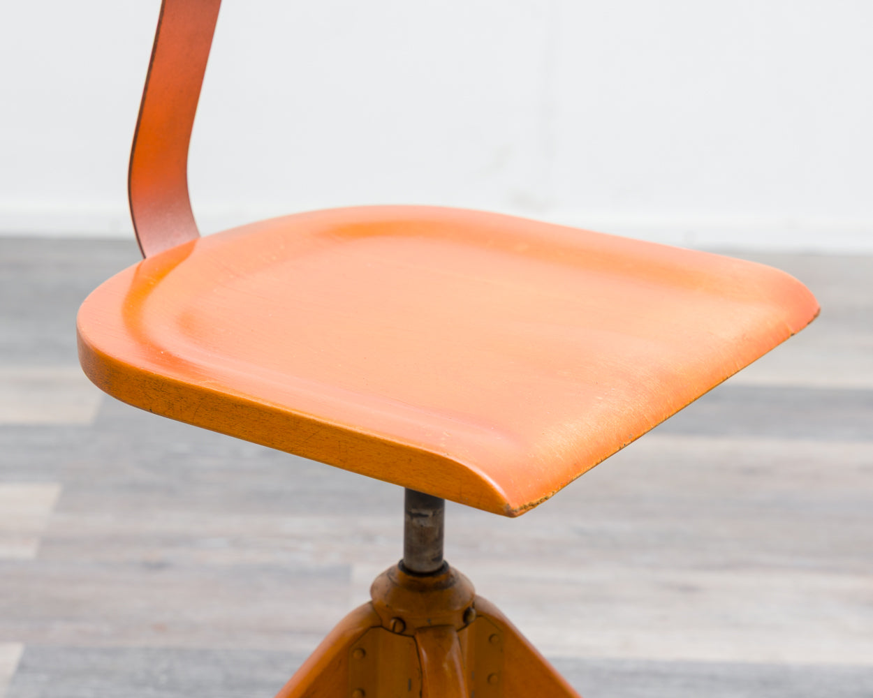 Chaise de bureau/chaise d'architecte au design industriel, fabricant Ama-Elastik, modèle 350