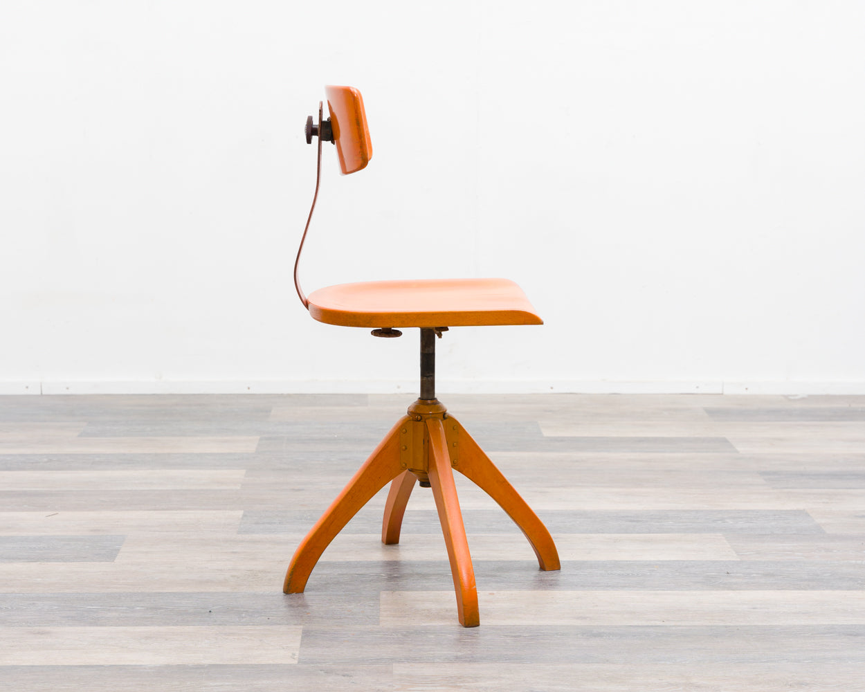 Chaise de bureau/chaise d'architecte au design industriel, fabricant Ama-Elastik, modèle 350