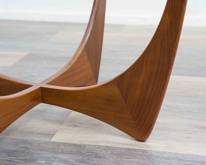 Couchtisch, 60er Jahre. Hersteller: G-Plan. Modell: Astro.