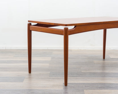 Grande table basse scandinave en teck des années 1960