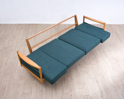 Seltenes 60er Jahre „Stella“-Sofa / Daybed aus  Massiv Buchenholz  Hersteller Walter Knoll,