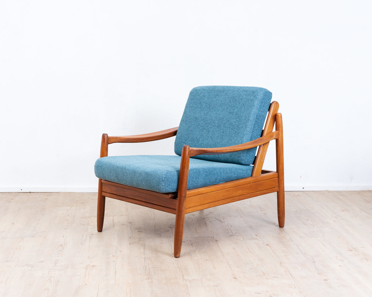 Easychair Lounge Chair Teak 60s Blue