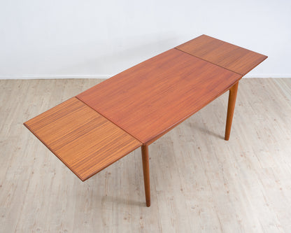 Teak dining table, Made in Denmark, by Glostrup, design Grete Jalk