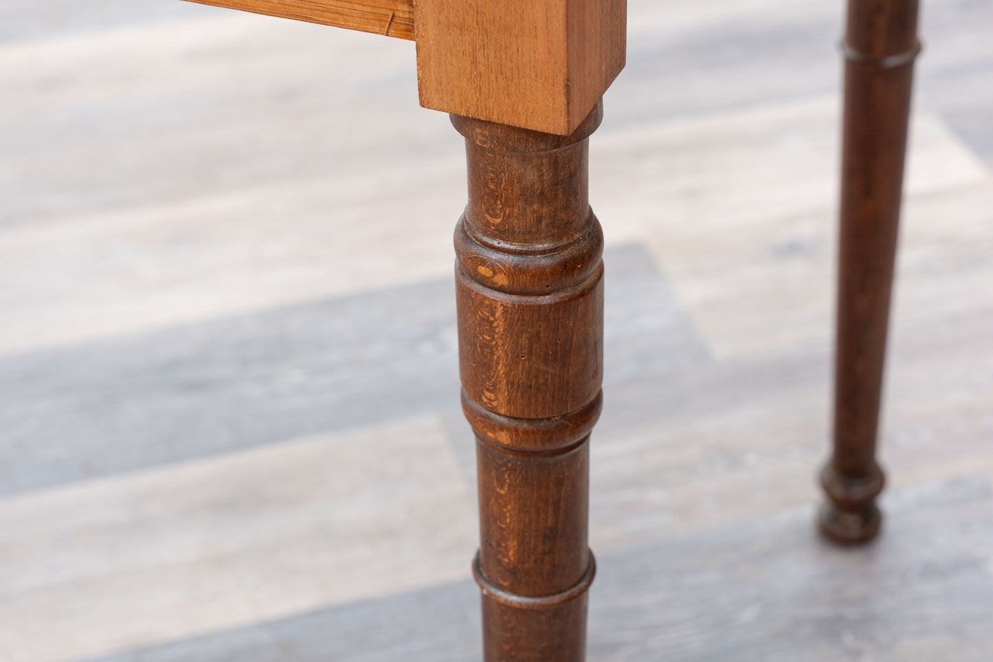 Très grande table de bistro,années 1930.