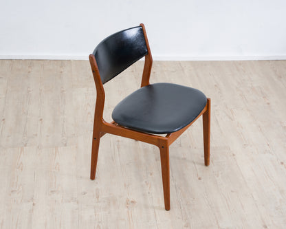 A Danish dining chair/chair. Teak, faux leather, manufacturer Glostrup