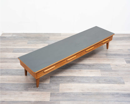 Meuble bas des années 1950 avec surface Resopal