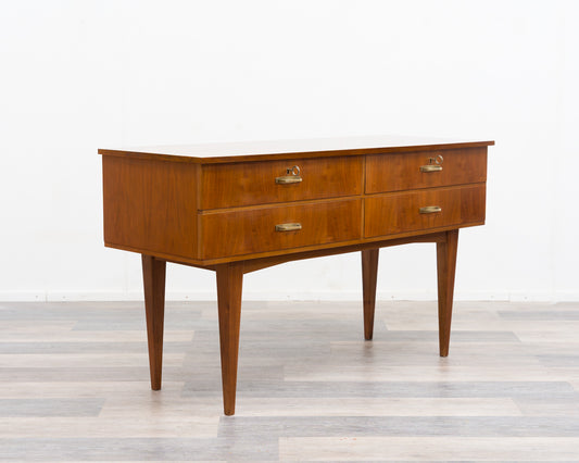 Sideboard/chest of drawers from the 1950s in walnut. Excellent original condition.
