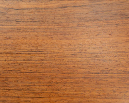 Buffet des années 1960 en noyer, avec compartiment bar