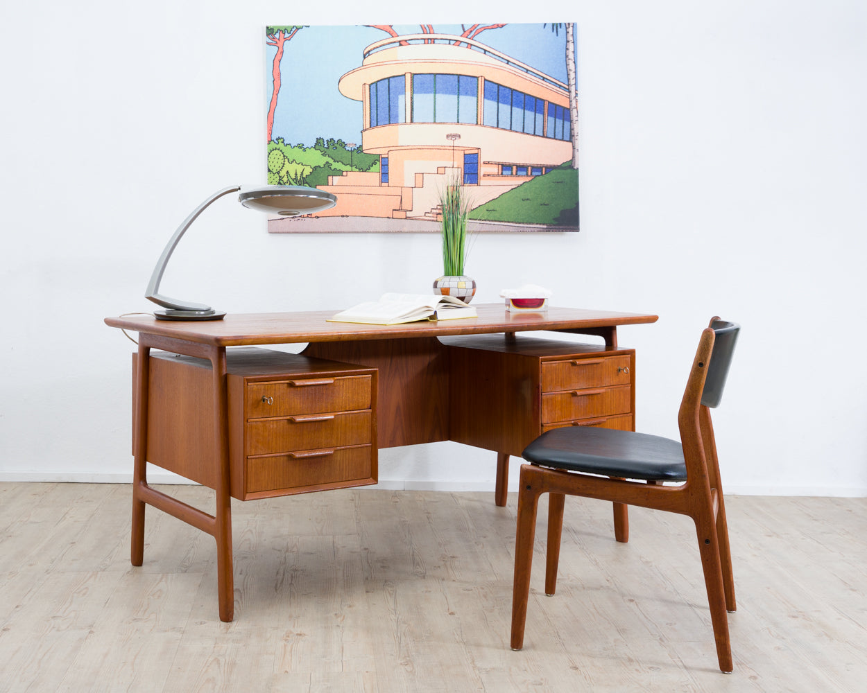 Dänischer Schreibtisch iun Teakholz von omann jun, Modell 75