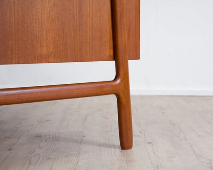 Dänischer Schreibtisch iun Teakholz von omann jun, Modell 75