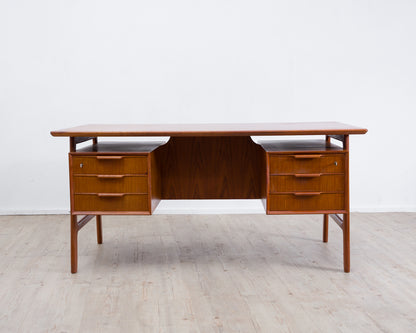 Dänischer Schreibtisch iun Teakholz von omann jun, Modell 75