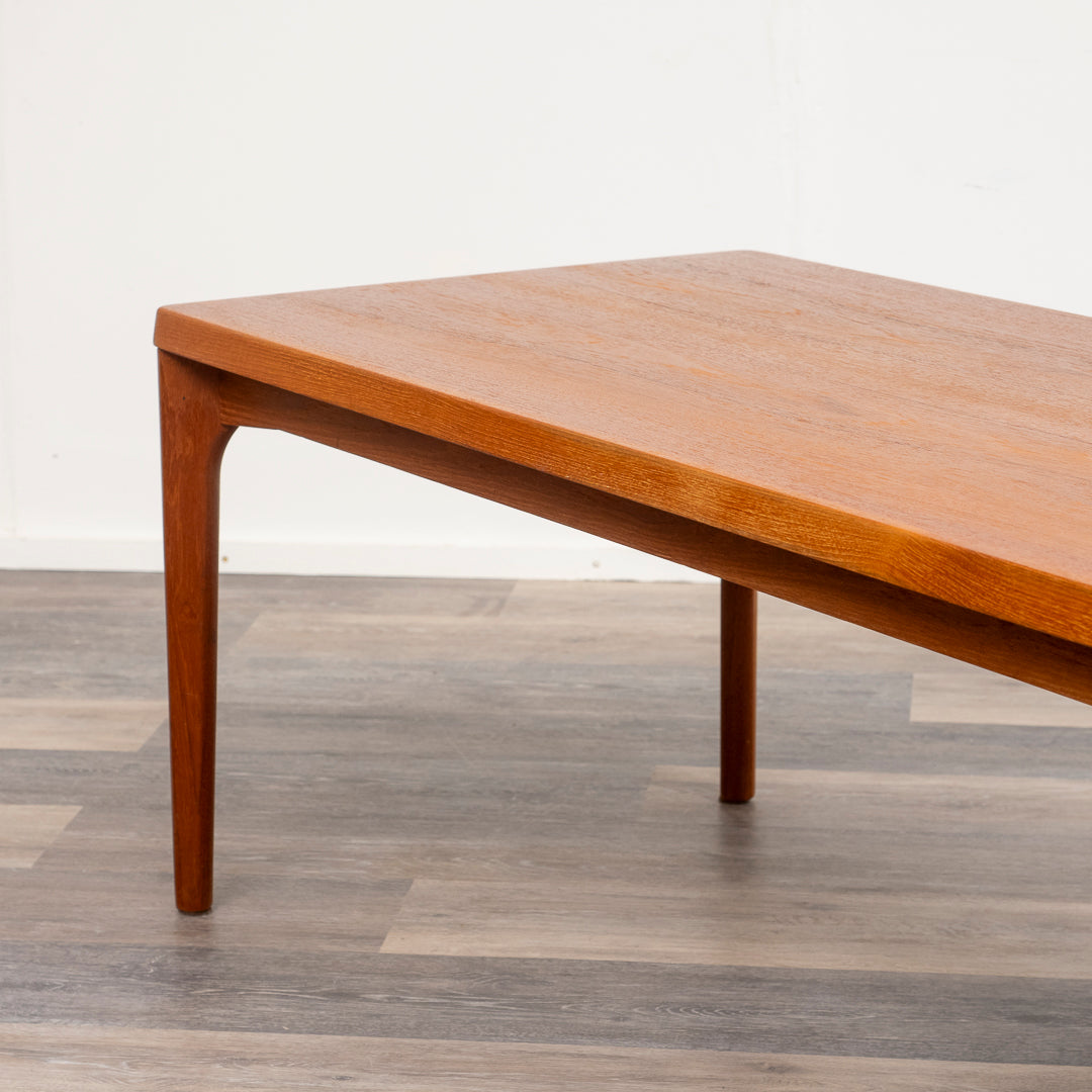 Vintage Teak Couchtisch von Henning Kjærnulf für Vejle Mobelfabrik, 1960er