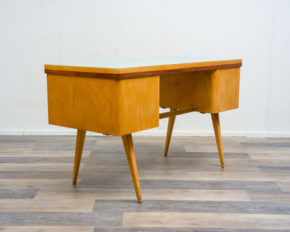 50er-Jahre-Schreibtisch/Desk, Buche/Resopal. Hersteller: Ekawerk