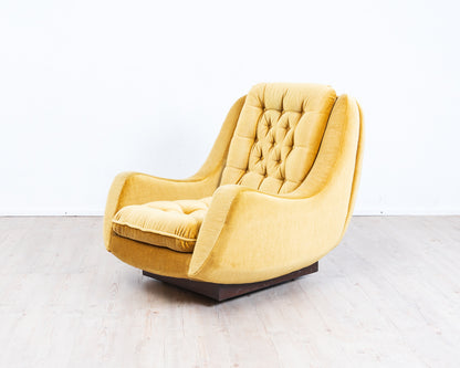 Space Age, lounge chair, 70s, golden yellow.