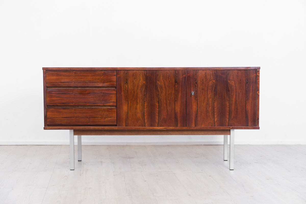 Sideboard aus den 70er-Jahren in Palisander, professionell restauriert