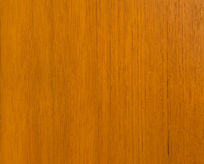 60er Jahre,Zweitürige Kommode/Sideboard mit Hairpinlegs. Restauriert.