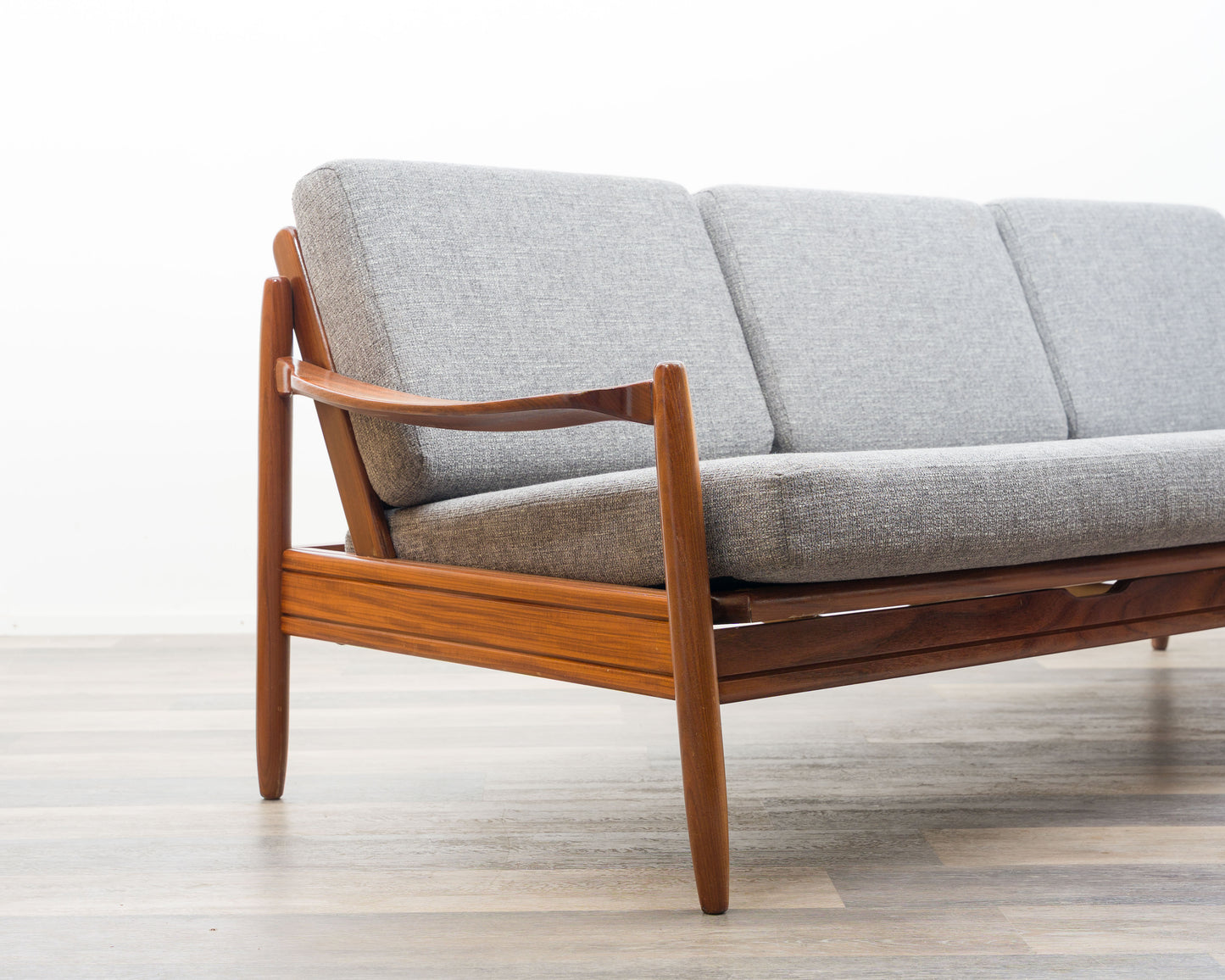 60s daybed/sofa in teak, newly upholstered.