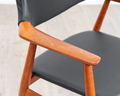 Dänischer Armlehnstuhl in Teak. Design Sven Age Eriksen