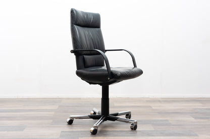 Büro/Büroschreibtischsessel. Hersteller: Vitra. Designer: Mario Bellini, Modell: Figura