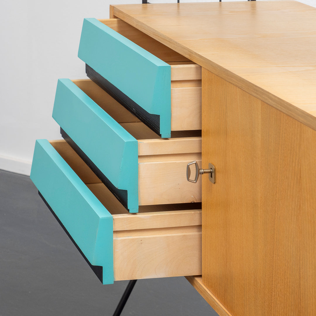 Freestanding shelving system, 1960s, restored, model 1