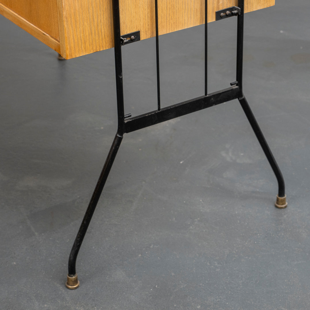 Freestanding shelving system, 1960s, restored, model 1