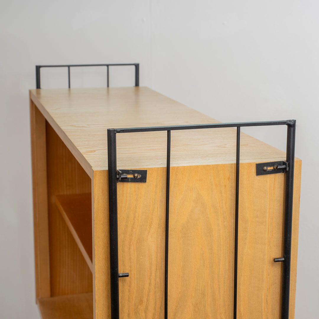 Freestanding shelving system, 1960s, restored, model 1