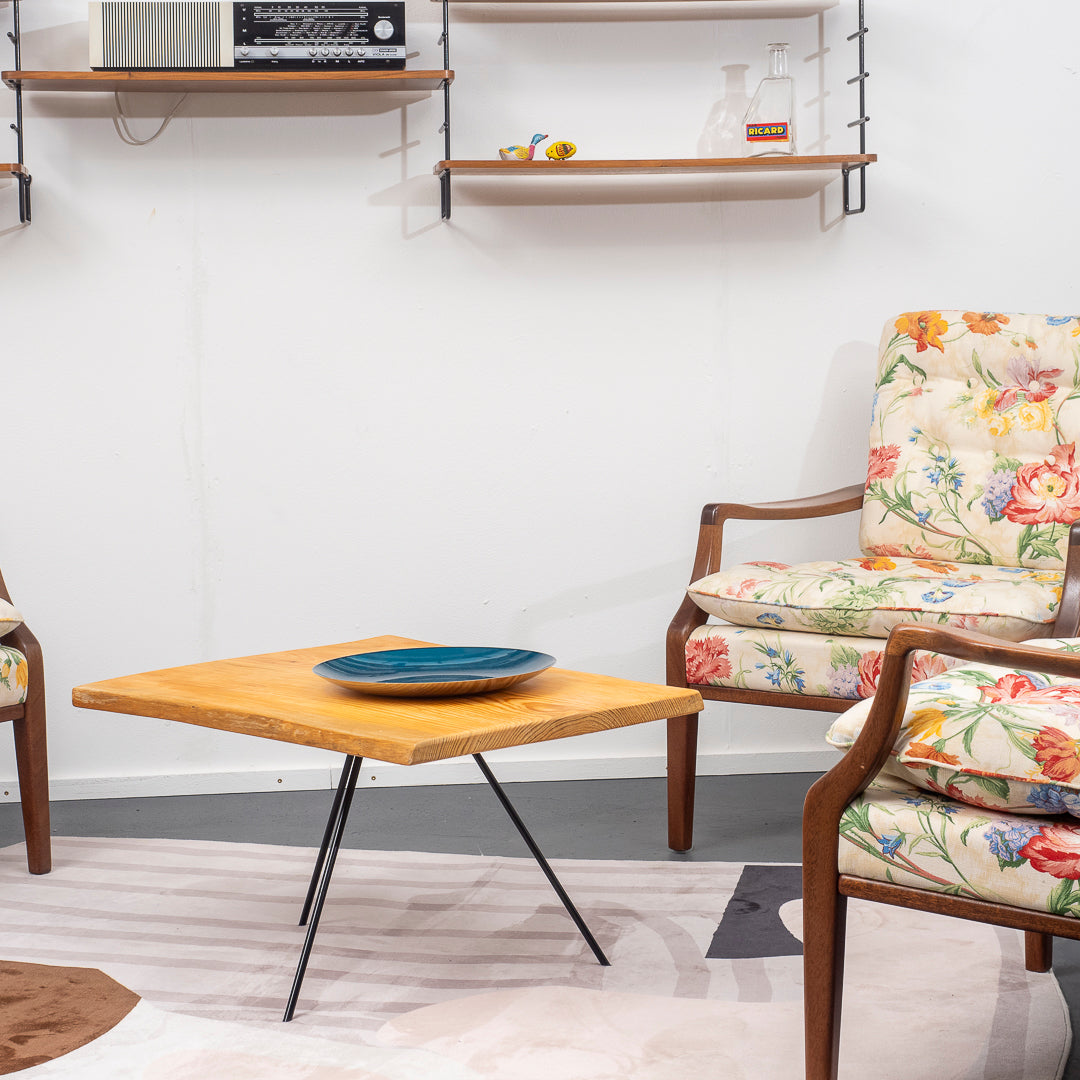 Vintage Couchtisch Upcycling, restauriert, Massivholz