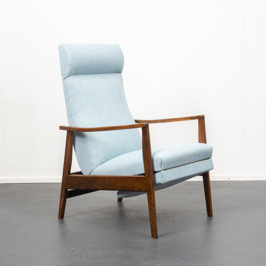 Fauteuil inclinable des années 1950, nouvellement rembourré, état neuf