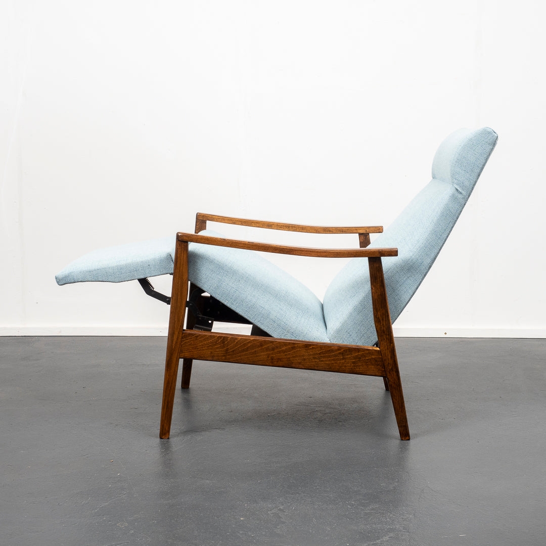 Fauteuil inclinable des années 1950, nouvellement rembourré, état neuf